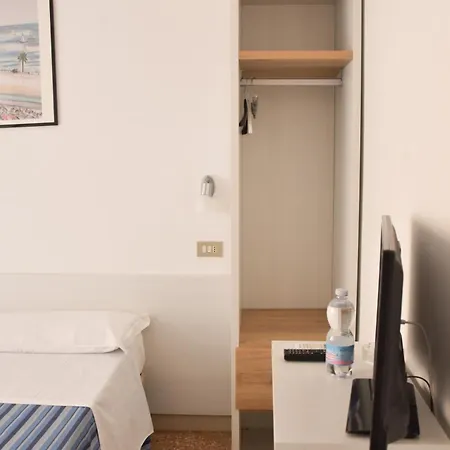 Angeles - Fronte Mare Hotel Riccione