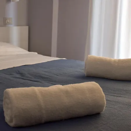 Hotel Angeles - Fronte Mare Riccione