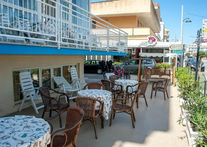 Angeles - Fronte Mare Hotel Riccione