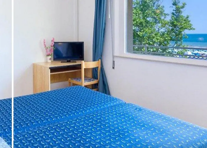 Hotel Angeles - Fronte Mare Riccione