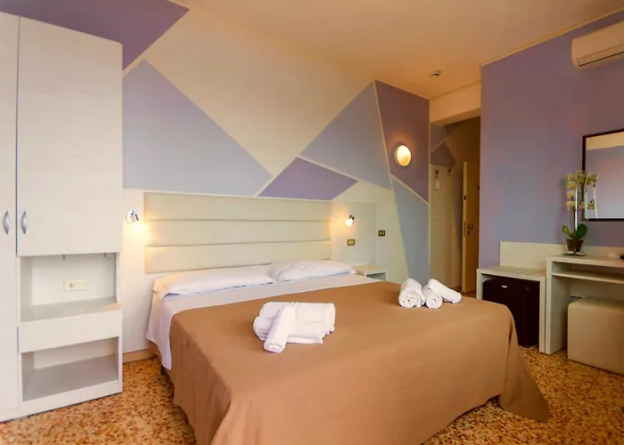 Angeles - Fronte Mare Hotel 3*