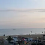 Angeles - Fronte Mare 3*