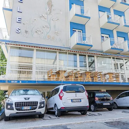 Szálloda Angeles - Fronte Mare 3*