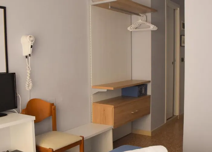 Angeles - Fronte Mare Hotel Riccione